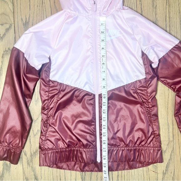 Nike Girls Windrunner Jacket Size Medium (Big Girls Sizing - Picture 2 of 10